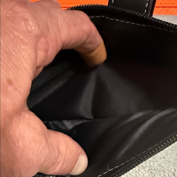 Harley-Davidson Black Snap Wallet: EXCELLENT CONDITION - Picture 5 of 6